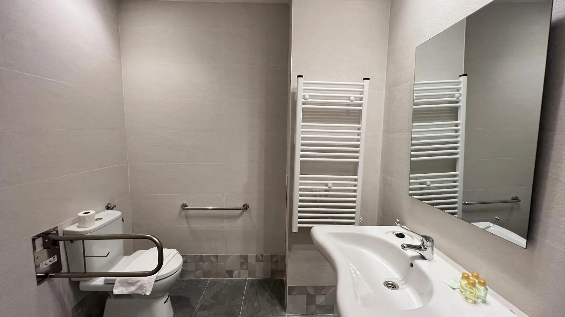 Appartement Bizi Bilbao I,Ii,Iii 0*,